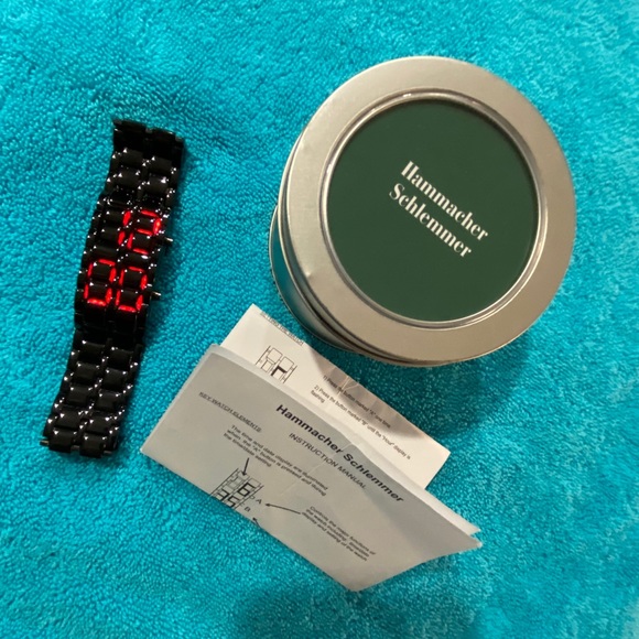 Hammacher Schlemmer Men’s Digital Watch - Picture 1 of 6